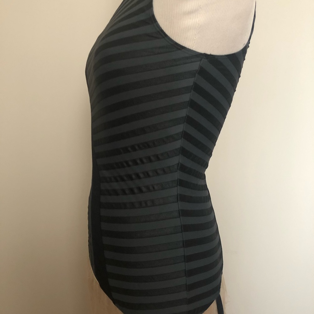 HACHE Off Shoulder Top - Picture 3 of 5